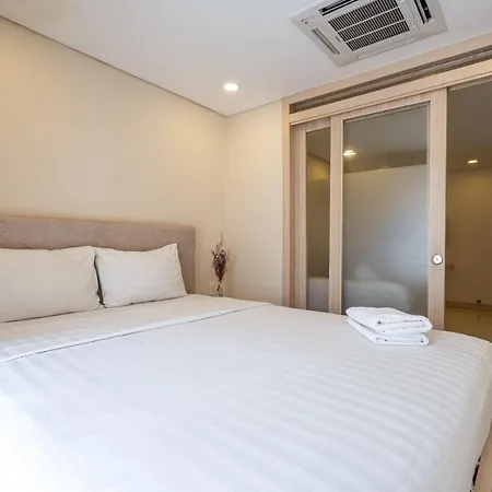 Luxy Park Hotel & Apartments - Notre Dame Ho Chi Minh City Exterior photo