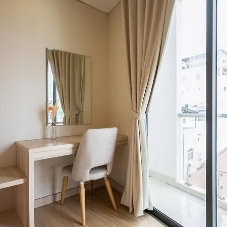 Luxy Park Hotel & Apartments - Notre Dame Ho Chi Minh City Exterior photo